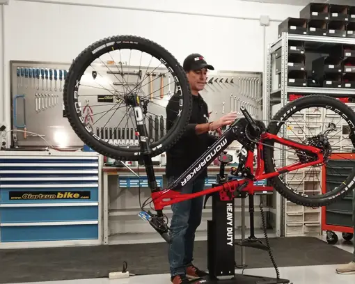 Soporte bicicleta taller ajustable